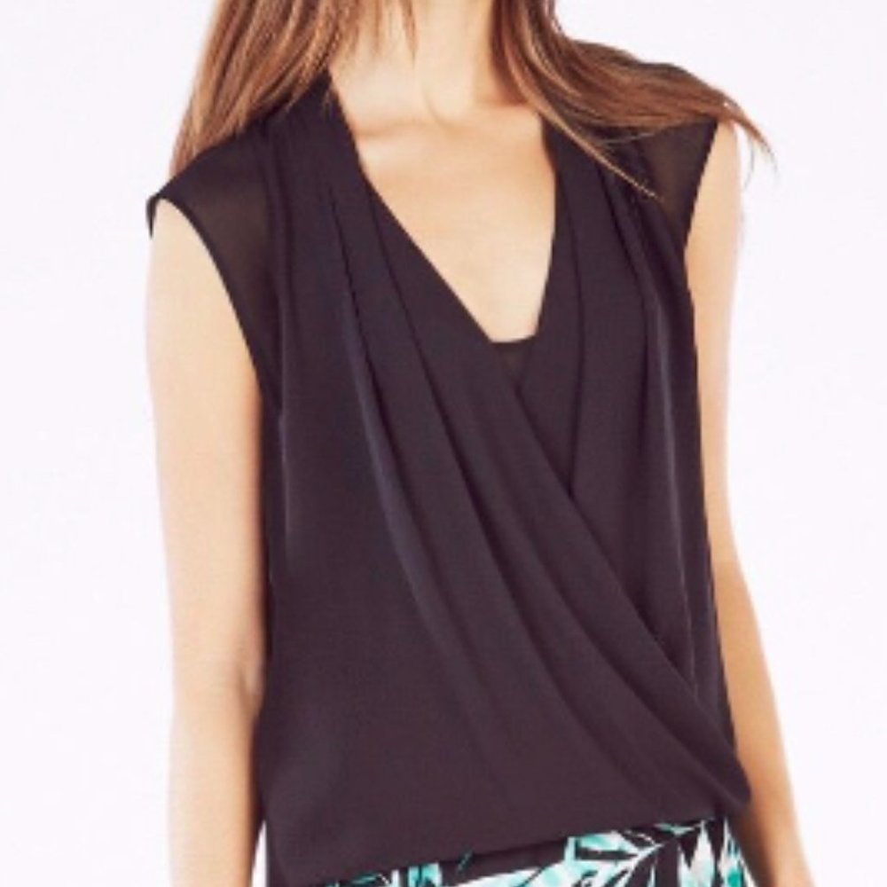 BCBGMAXAZRIA Remy -Sleeveless Drape Blouse Size S